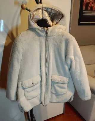 Giubbotto bambina 11/12 anni colore perla. Double