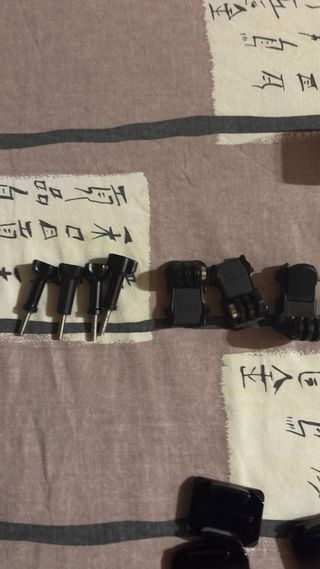 GoPro Hero 12 Black + accessori guardare foto