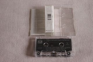 Cassete Queen - Innuendo