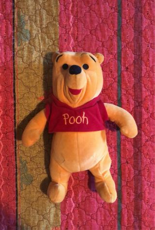 Peluche Winnie the Pooh con maglietta