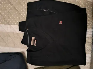 Jerseis Napapijri Lana. Cuello Pico XXL.