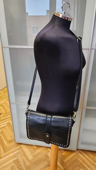 Bolso Misako Negro Tachuelas
