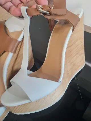 Sandalias Stradivarius Tacon Madera Talla 38