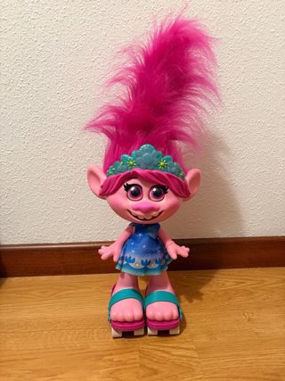 Muñeca Trolls Patinadora