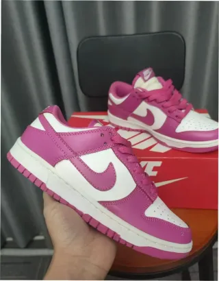 Nike Dunk Low GS Rosa y Blanco Talla 36.5