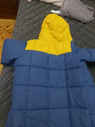 Chaqueta Columbia niño azul y amarillo