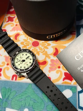 Reloj Citizen Automático El Radioactivo