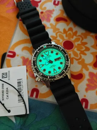 Reloj Citizen Automático El Radioactivo