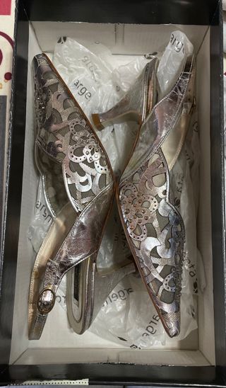 Zapatos Argenta rejilla plateados talla 34