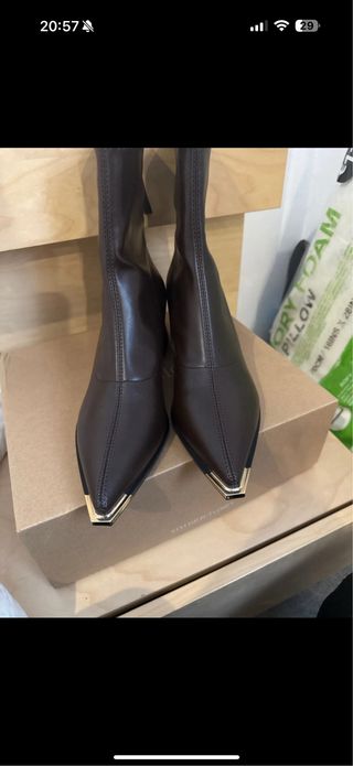 Botines Marrón Chocolate y Dorado