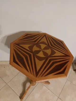 Tavolino Ottagonale Legno Intarsiato
