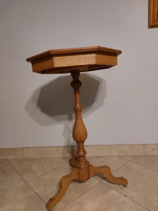 Tavolino Ottagonale Legno Intarsiato
