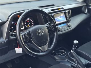 Toyota RAV4 2016