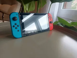Nintendo Switch Azul y Rojo