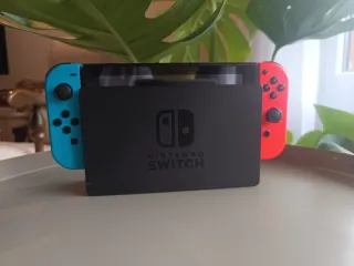 Nintendo Switch Azul y Rojo