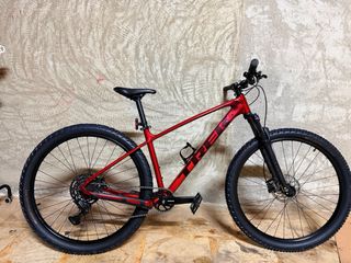 Bicicleta de Montaña TREK.