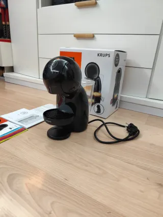 Cafetera Krups Dolce Gusto Piccolo XS