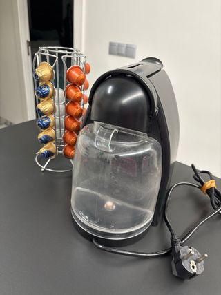 Cafetera Nespresso Krups Negra