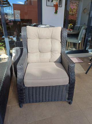 2 Sillones de mimbre para jardín