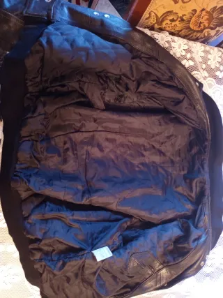 Chaqueta Bomber Cuero Negra y Roja