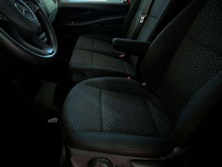 Mercedes Vito FURGON 114CDI COMPACT PRO