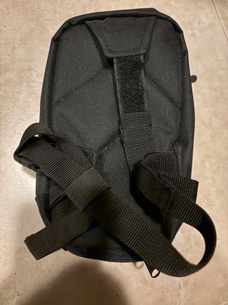 Riñonera negra para motorista