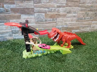 Dinosaurio T-rex de Hot wheels