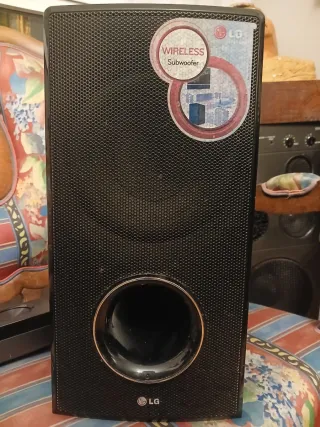 Barra Sonido LG Subwoofer Inalambrico, como nueva