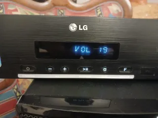 Barra Sonido LG Subwoofer Inalambrico, como nueva