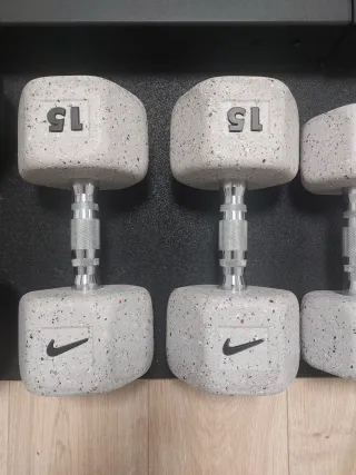 2 Mancuernas 27.5kg + 2 de 15 kg + 2 de 10 kg