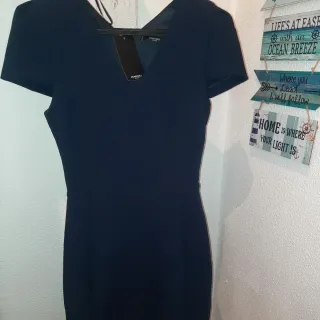 Vestido Mango azul entallado