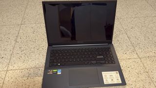 Asus Vivobook Pro 15 OLED casi nuevo