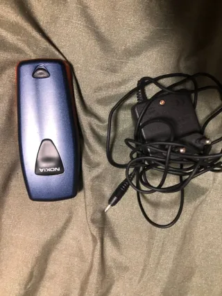 Teléfono Móvil Nokia Azul y Naranja