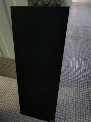 Mesa de centro, escritorio ordenador,respisa pared