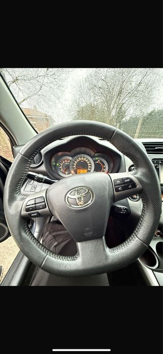Toyota RAV4 2012