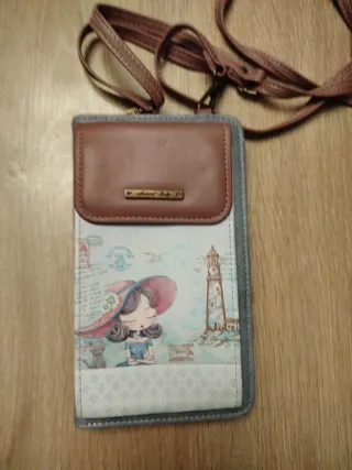 Bolso para móvil con correa