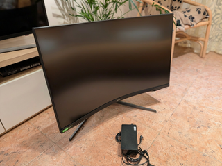 Monitor Samsung Odyssey G7 32" 240Hz ¡Como Nuevo!