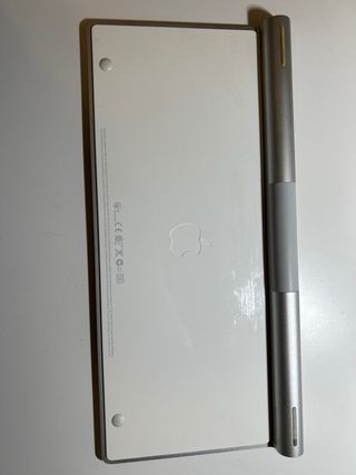 Teclado Apple Bluetooth A1314 Plata/Blanco