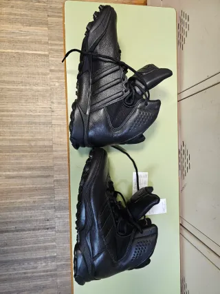 Botas Adidas GSG 9.7 Negras talla 44 y 2/3