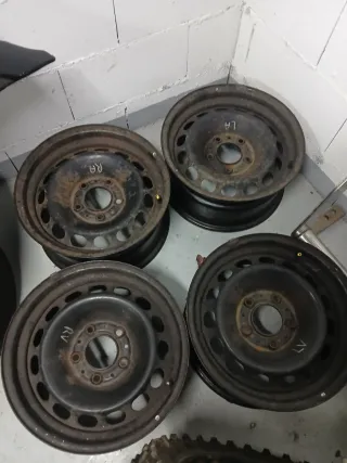 Llantas de chapa BMW (4 unidades)