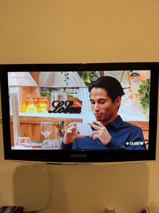 Televisor Samsung 22 HD LE22C450