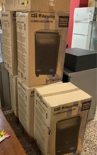 Estufa Gas Butano Llama Azul Negra