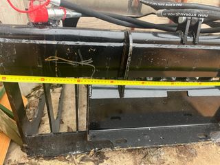 Grapa Forestal Hidráulica para Minicargadora