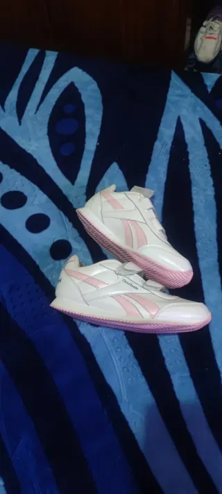 Tenis Reebok Blancos y Rosas