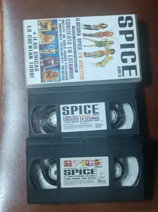 2 VHS Spice Girls: Concierto Estambul y Volumen 1