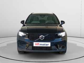 Volvo XC40 Plus Dark