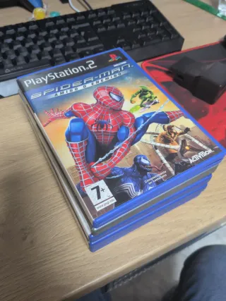 Lote 8 carátulas de juegos PlayStation 2