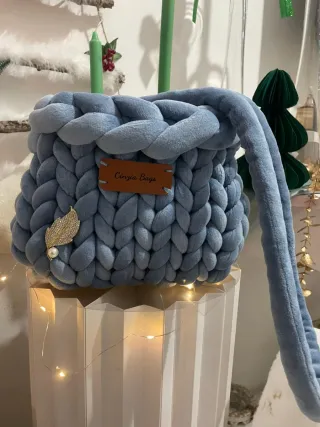 Borsa creata a mano filato marshmallow