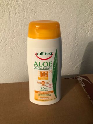 Equilibra Aloe Latte Solare SPF 10,15 e 30