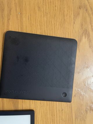 Kobo Libra H2O per parti